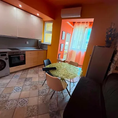 Apartament Stylish Orange Flat Center Metro *